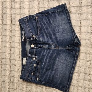 Gap slim shorts 26r
